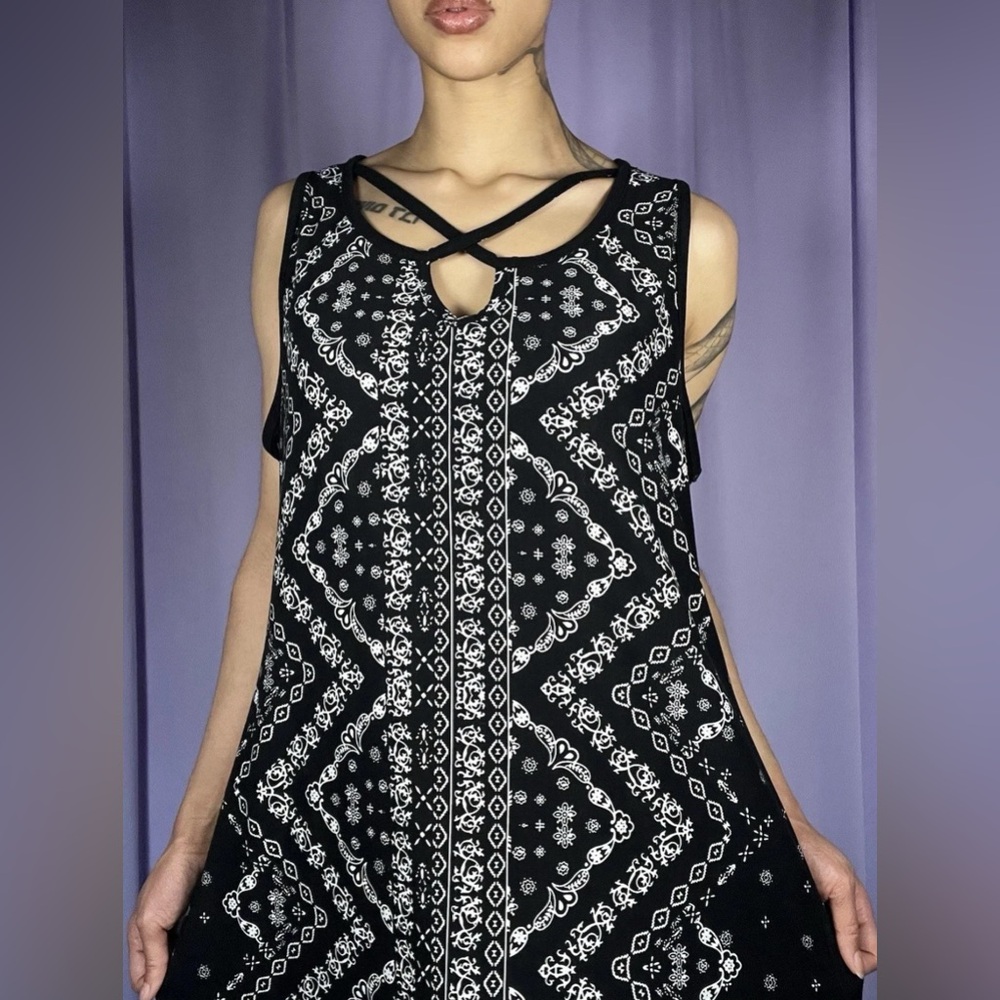 Derek Heart Plus Black & White Paisley Print Maxi Dress Womens Size 1X Grunge